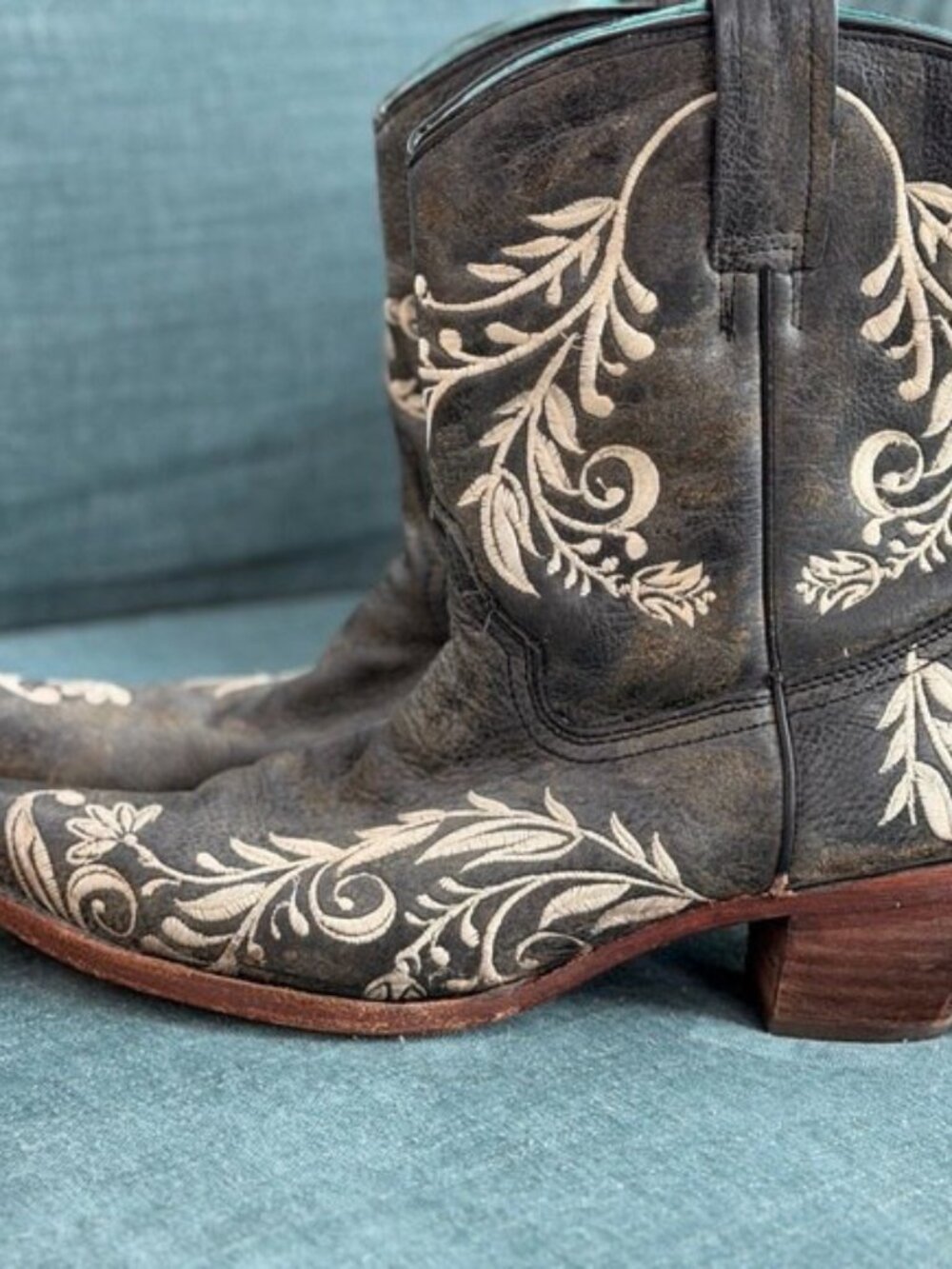 Floral Embroidered Leather Heeled Boots